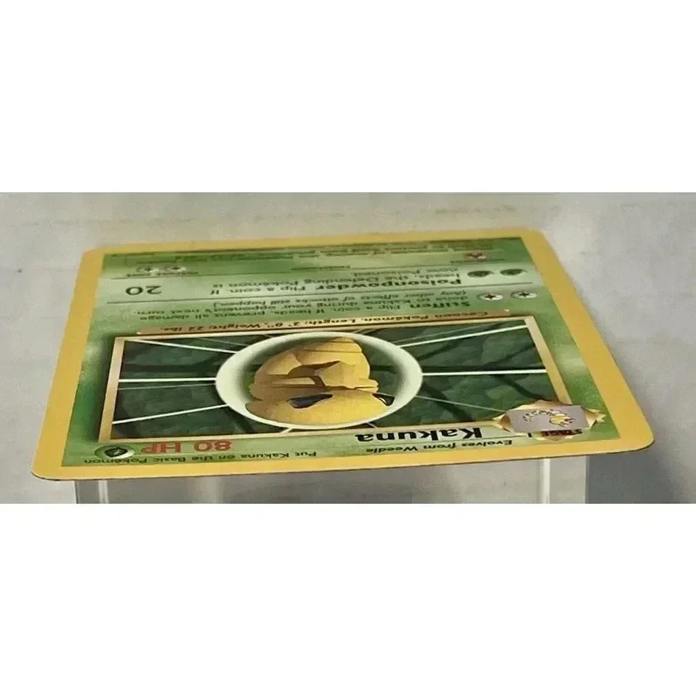 Unlimited Base Kakuna‎ 33/102 Pokemon Card WOTC Vintage NM